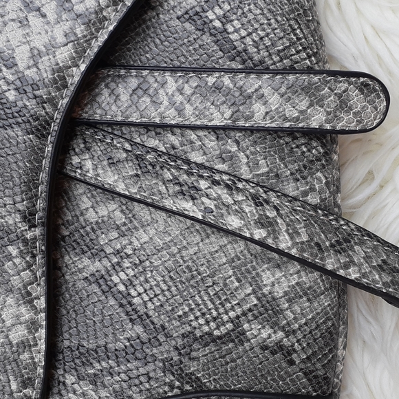 Python saddle bag - Picture 4 of 6